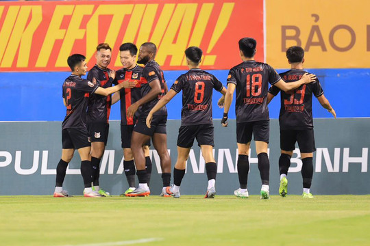 Vòng 4 V.League 2026/27: Ngôi đầu đổi chủ