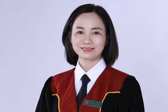 Thẩm phán Đỗ Thu Hương hơn 30 năm giữ lửa niềm tin công lý
