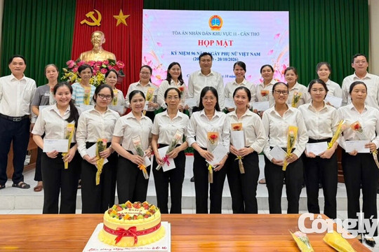 TAND khu vực 11- Cần Thơ tri ân những đóng góp của nữ công chức, người lao động