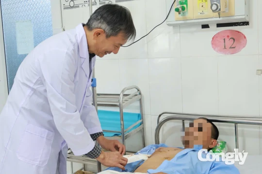 Cứu sống bệnh nhân bị thủng tim