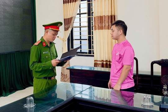 Khởi tố bị can bán sản phẩm giả mạo nhãn hiệu