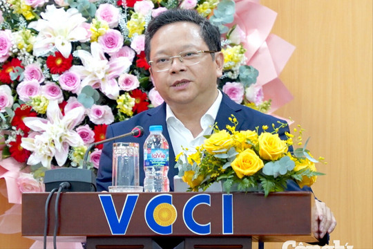 Khơi thông nguồn lực cho tăng trưởng