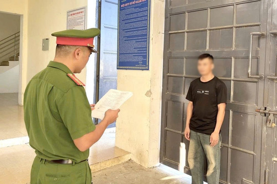 Tài xế gây tai nạn rồi rời khỏi hiện trường