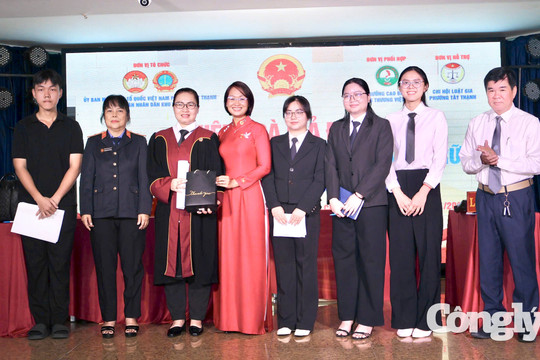TAND khu vực 9 - TP.HCM: Tuyên truyền phòng, chống ma túy qua phiên tòa giả định