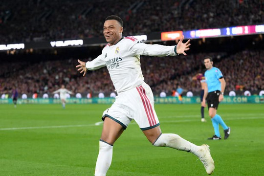 Mbappe rực sáng, Real Madrid đánh bại Barcelona trong trận El Clasico hấp dẫn