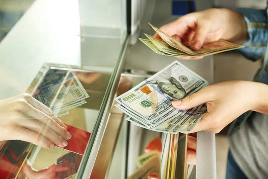 Tỷ giá ngoại tệ ngày 30/10: USD và các đồng tiền chủ chốt biến động trong biên độ hẹp