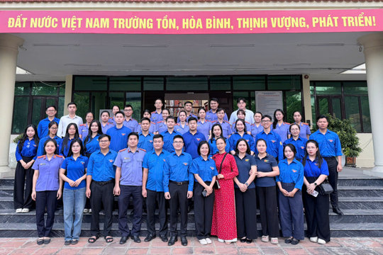 Hành trình đỏ tại Bảo tàng TP. Bắc Ninh: Giáo dục lý tưởng cách mạng cho thế hệ trẻ