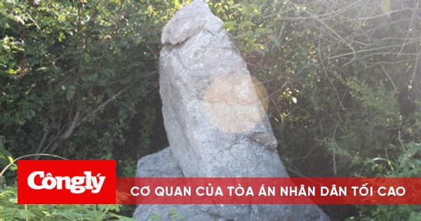 Bia đá kho báu: Hãy chiêm ngưỡng hình ảnh Bia đá kho báu và khám phá những điều kỳ diệu của những khúc đá cổ xưa. Tận hưởng những câu chuyện lãng mạn và huyền bí đằng sau từng khu vực, tất cả đều đang chờ đón bạn.