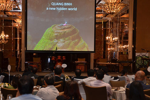 Bộ trưởng Hoàng Tuấn Anh: Sơn Đoòng gây ấn tượng mạnh tại Singapore
