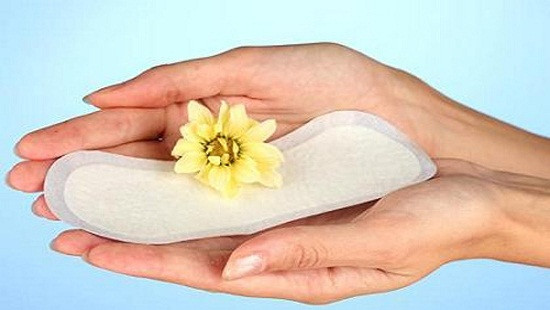 Ngày "đèn đỏ" dùng băng vệ sinh thế nào là hợp lý?