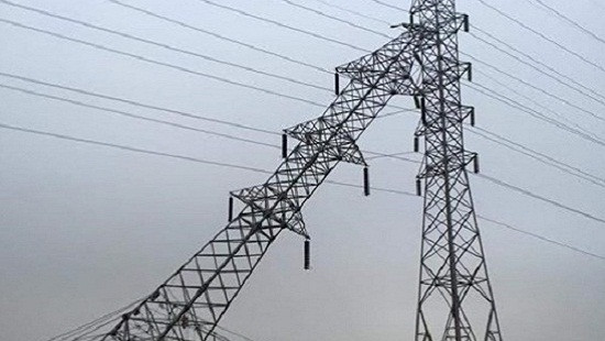 Hải Phòng: Cột điện cao thế 220 kV bất ngờ bị đổ