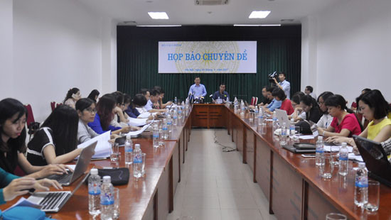Dự  Luật Quản lý tài sản công: Cấm sử dụng ô tô do tổ chức, cá nhân biếu, tặng