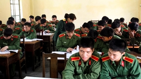 Nhiều trường quân đội bổ sung thêm tổ hợp A01 vào xét tuyển