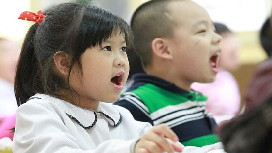 Nên chọn trường học gần nhà khi con vào lớp 1