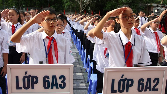 Gần 33.000 hồ sơ lớp 6 đăng ký tuyển sinh trực tuyến thành công