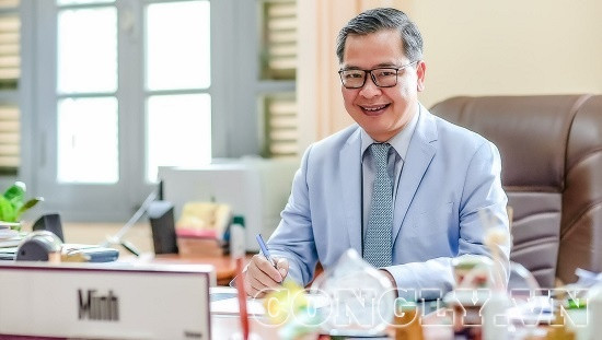 GS.TS. Phạm Quang Minh: “Trân trọng quá khứ, nắm giữ tương lai”