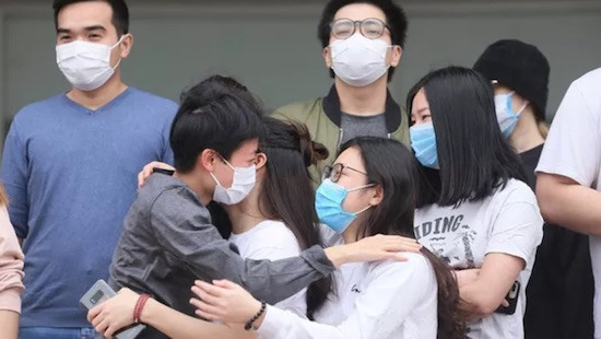“Bệnh nhân thứ 17” cùng 26 người mắc Covid-19 được công bố khỏi bệnh
