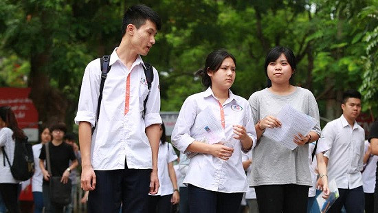 Đề thi tham khảo môn Ngữ văn kỳ thi tốt nghiệp THPT nhẹ nhàng hơn so với đề thi THPT quốc gia