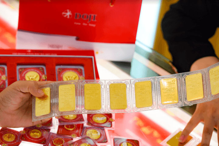 Giá vàng ngày 22/5: Vàng thế giới giảm 1%