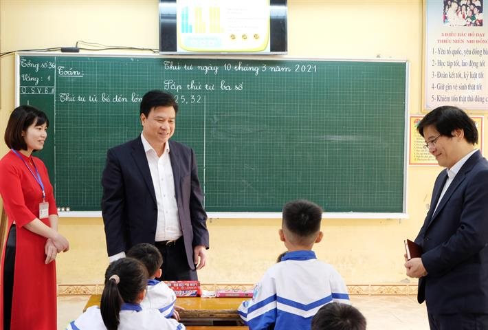 Cán bộ quản lý phải nắm trong tay danh sách giáo viên dạy lớp 2, lớp 6 năm học