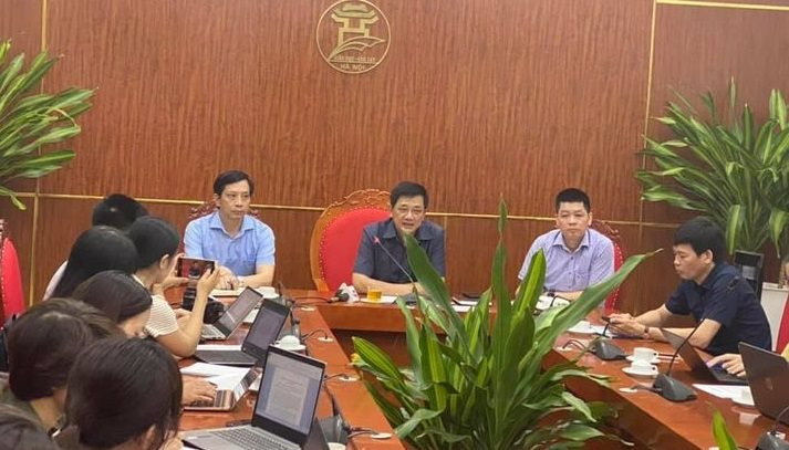Vì sao Hà Nội dừng tuyển hệ song bằng nhưng trong hướng dẫn vẫn thông báo tuyển sinh?