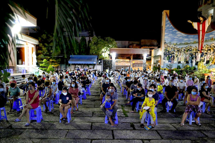 Dịch bệnh không loại trừ tôn giáo