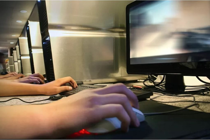 Báo cáo xếp hạng Việt Nam không có tự do về Internet là “vô giá trị”