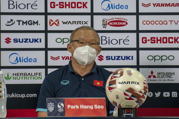 HLV Park Hang-seo: Việc Malaysia bổ sung cầu thủ trước tình hình dịch COVID-19 hiện nay là không hợp lý