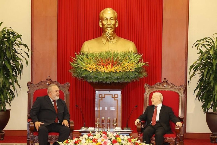Các nhà lãnh đạo Việt Nam tiếp, hội kiến Thủ tướng Cuba Manuel Marrero Cruz