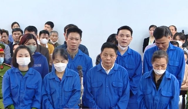 Cựu Chủ tịch Quỹ tín dụng tham ô tài sản lĩnh án chung thân
