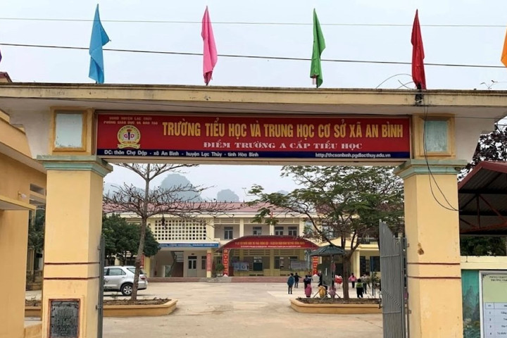 Xác minh clip học sinh bị đánh hội đồng