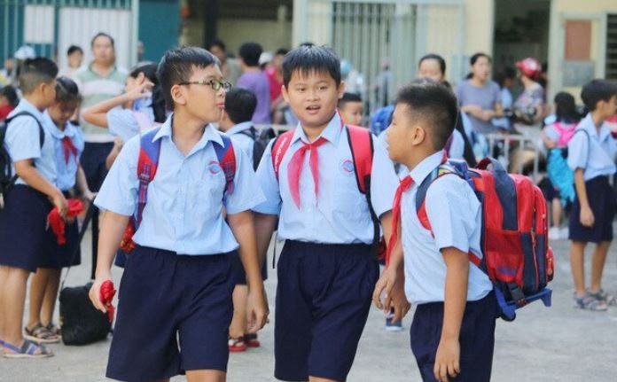 Học sinh ở nhiều địa phương được nghỉ thứ Bảy