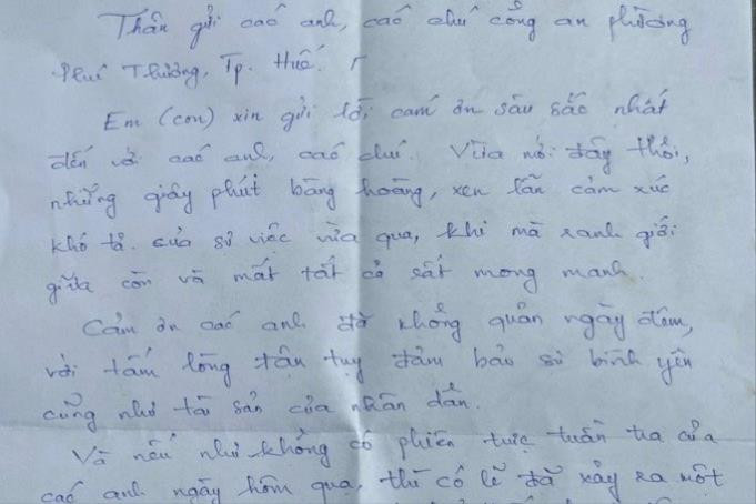 Công an tuần tra đêm phát hiện và dập tắt đám cháy kịp thời