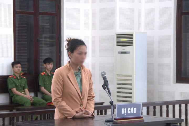 Lĩnh án vì tổ chức cho người khác trốn đi nước ngoài