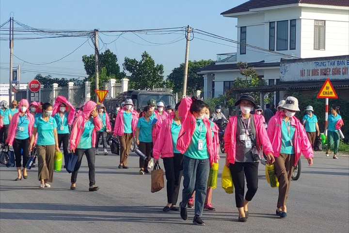 Nghệ An: Gần 6.000 công nhân ngừng việc đòi tăng lương