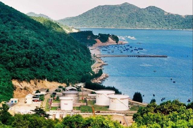 Thu hồi 134ha đất từ dự án Nhà máy lọc dầu Vũng Rô
