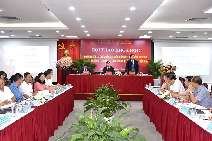 Hoàn thiện cơ chế phối hợp trong hệ thống trường đại học
