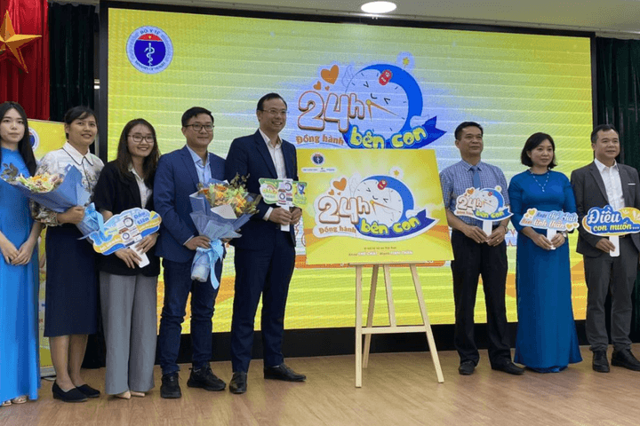 “Hãy luôn sẵn sàng đồng hành cùng con trong hành trình lớn khôn”
