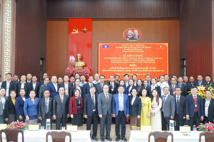 Khai giảng lớp bồi dưỡng kỹ năng lãnh đạo, quản lý cho 60 học viên nước bạn Lào