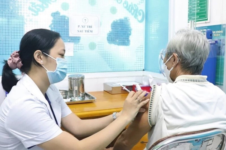 Kiểm soát, quản lý bền vững dịch bệnh COVID-19 giai đoạn 2023 – 2025 tại TPHCM