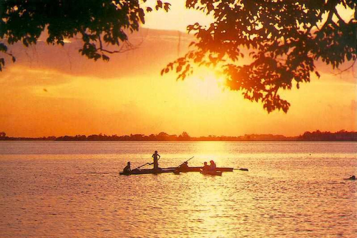 Thời tiết ngày 16/11: Miền Bắc nắng nóng kéo dài giữa mùa Đông