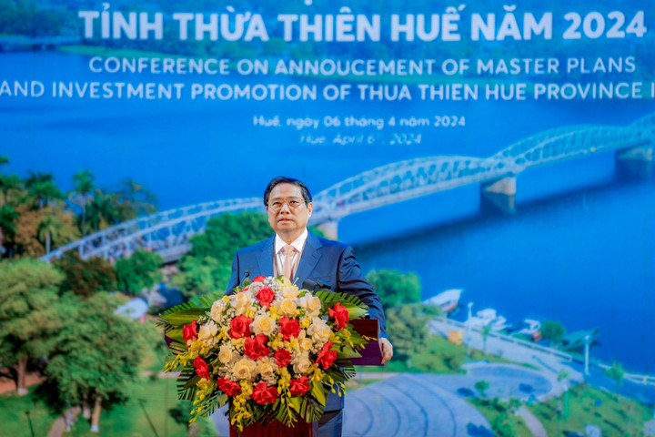 Thủ tướng: Thừa Thiên Huế tập trung thực hiện "1 trọng tâm, 2 tăng cường, 3 đẩy mạnh"