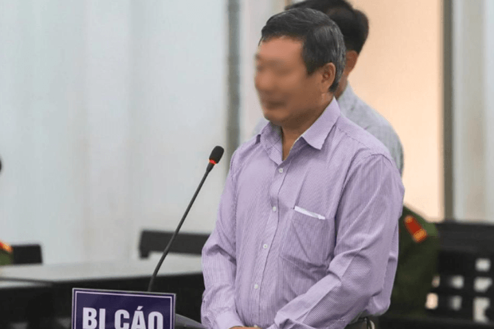 Nguyên Giám đốc CDC Khánh Hòa và đồng phạm lĩnh án