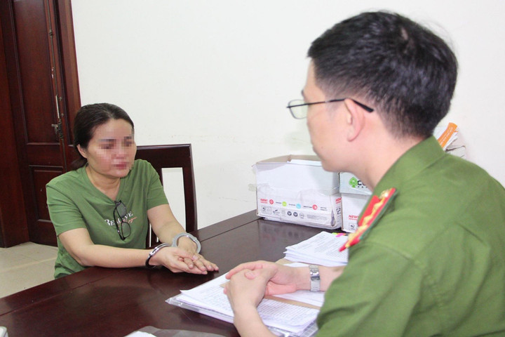 Giả mạo luật sư để lừa đảo chạy án