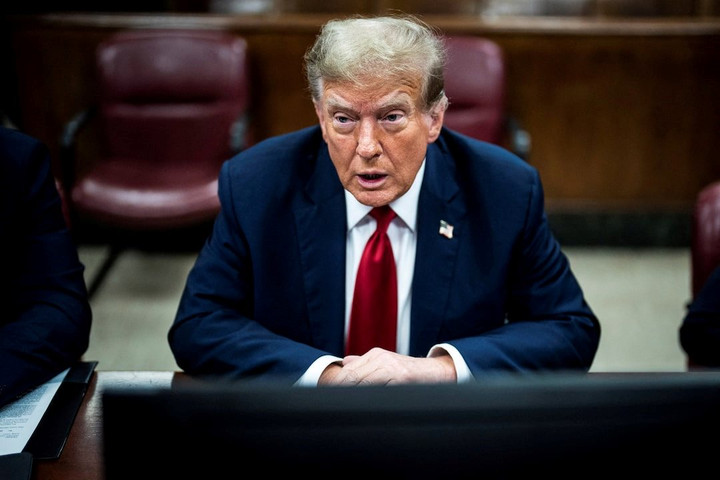 Bắt đầu phiên tòa hình sự 'lịch sử' xét xử ông Trump