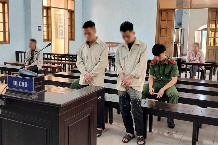 Làm giả 27 bộ hồ sơ của xe mô tô hạng sang