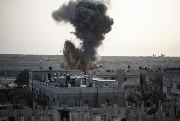 Israel chuẩn bị sơ tán dân thường Rafah trước cuộc tấn công?