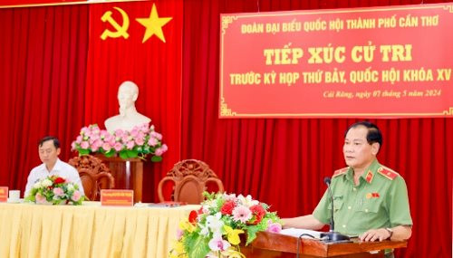 Đoàn Đại biểu Quốc hội TP. Cần Thơ tiếp xúc cử tri