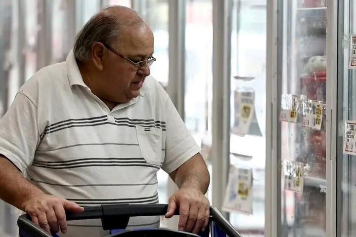 Argentina: Lạm phát hàng năm ở mức gần 300%