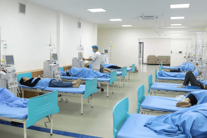 Thủ tướng Chính phủ chỉ đạo tập trung cứu chữa người bị ngộ độc thực phẩm tại tỉnh Vĩnh Phúc